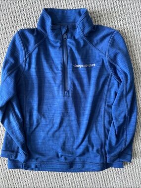 EUC Vineyard Vines quarter zip
